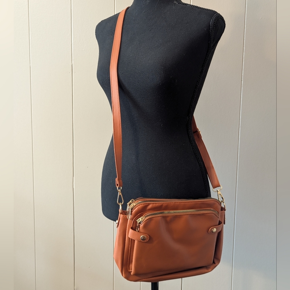 Like New Zengmei Brown 3 Layer Crossbody Bag - Picture 3 of 6